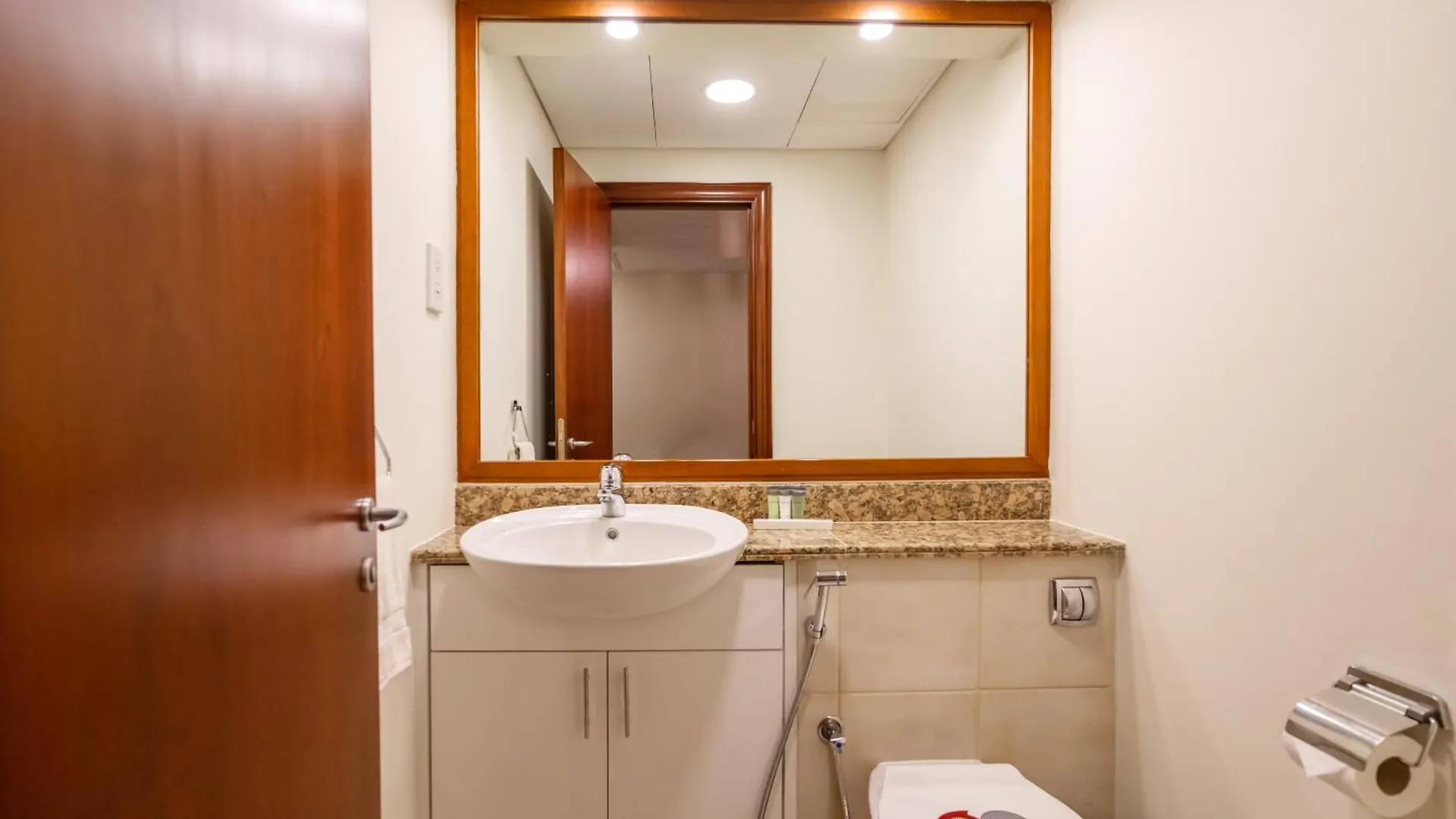 Apartment Dubai Marina-3Br At Al Mesk Tower-Quickstay Homes 03